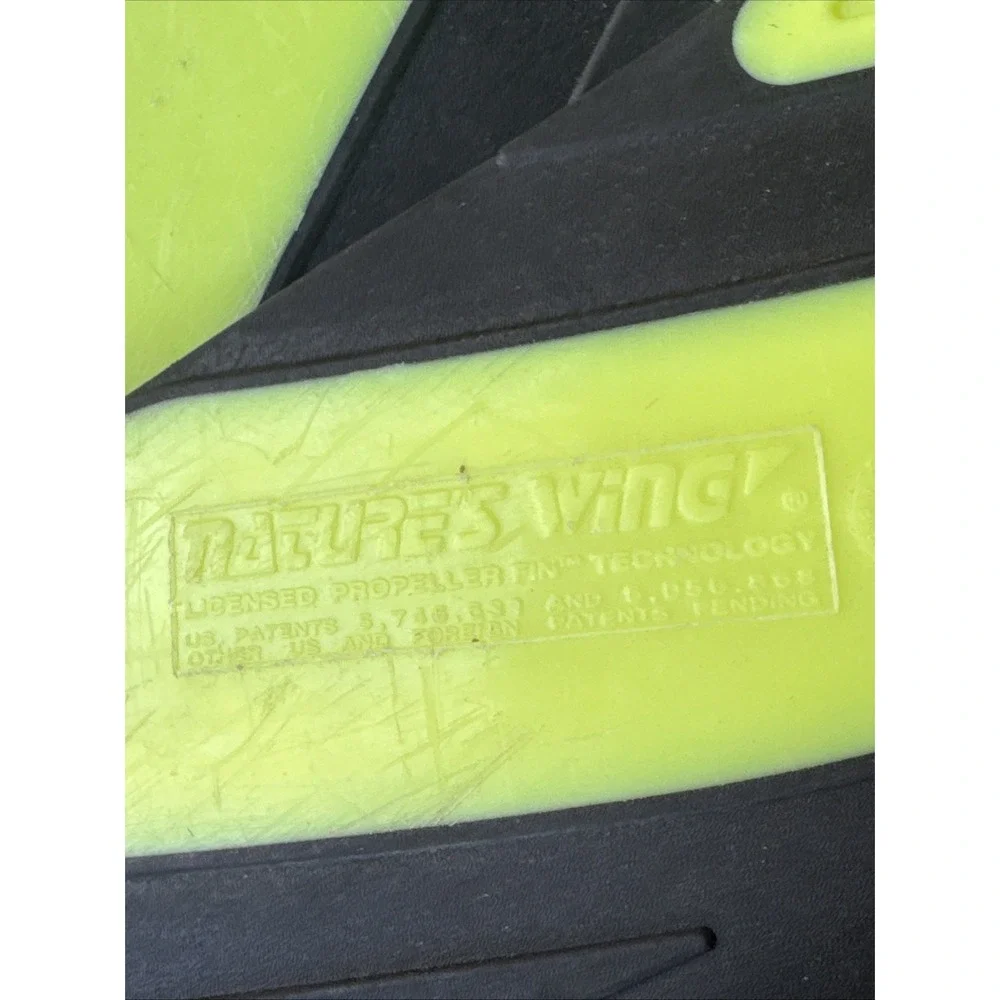 TUSA X-PERT‎ ZOOM Nature's Wing Propeller Technology Split Fin Set Adult XS/S